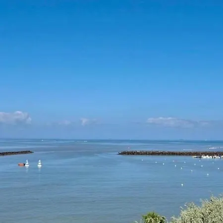 L étoile Bleue Accès Privatif * Châtelaillon-Plage